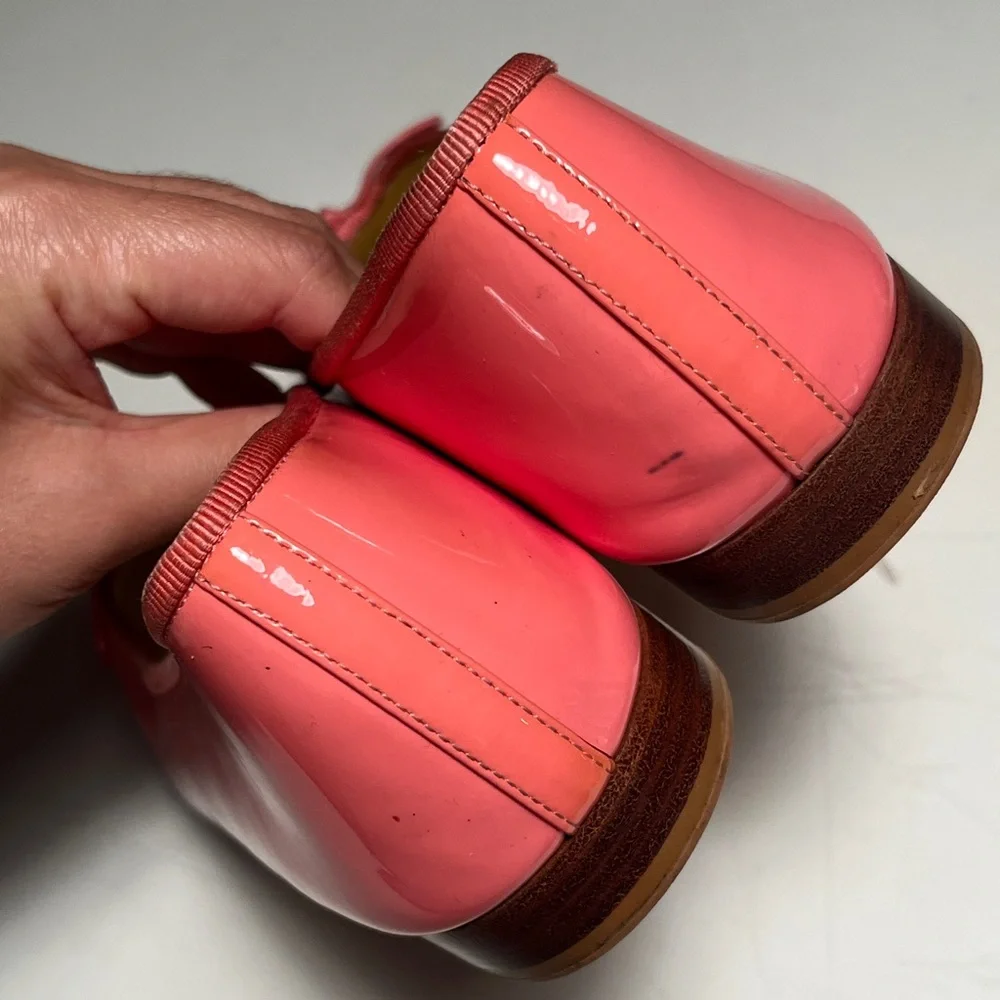 CHANEL Coral Pink Patent Leather Flats